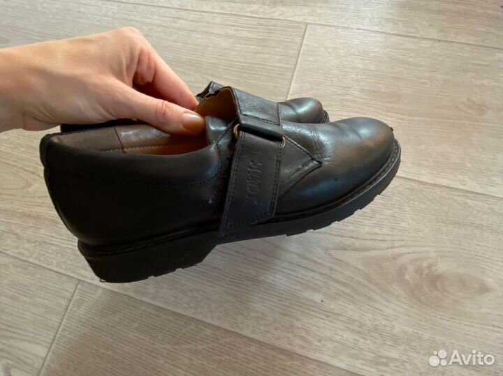 Кожанные ботинки туфли школьные ecco