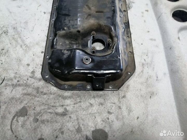Поддон двигателя Audi A6 C6