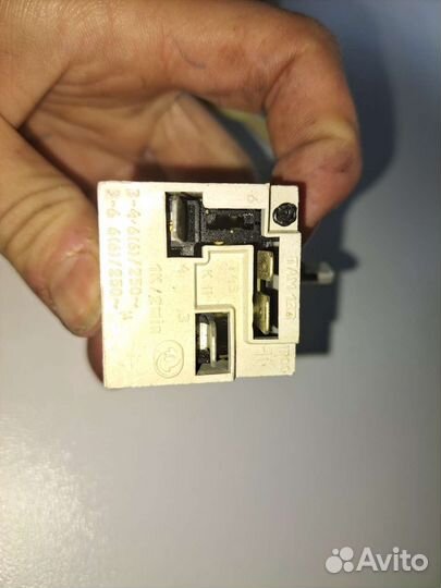 Терморегулятор там-133