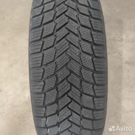 Michelin X-Ice Snow 235/50 R18 101H