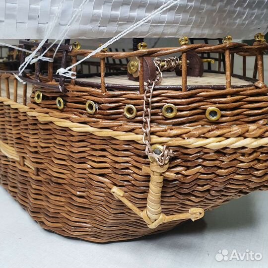 Корабль из бумажной лозы