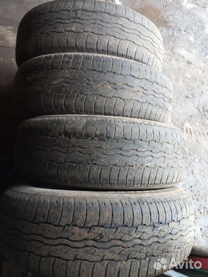 Bridgestone Dueler A/T 683 225/65 R17