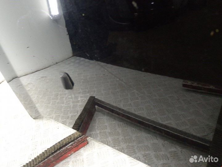 Капот для Ford Focus 2 1521601