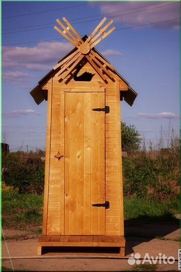 Дачный туалет с установкой SUN333