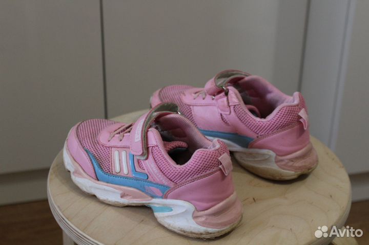 Кроссовки, девочка, розовые