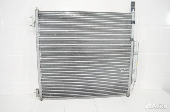 Радиатор кондиционера Land Rover Range Rover Sport