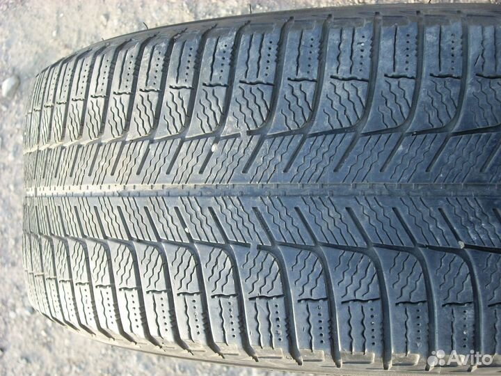 Michelin X-Ice 3 225/55 R17 97H