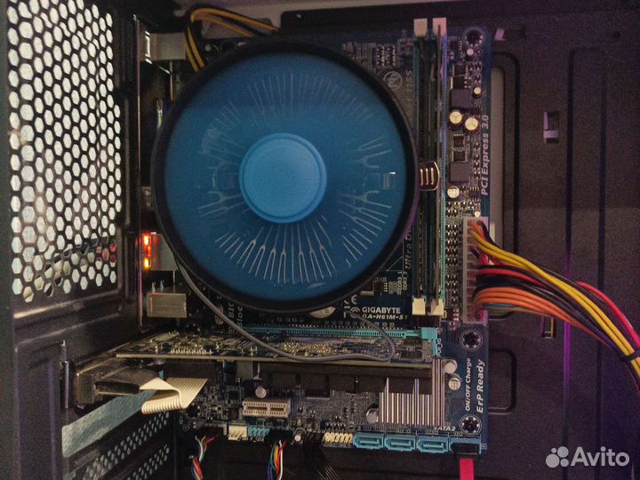 Материнская плата 1155 с процессором и видеокартой
