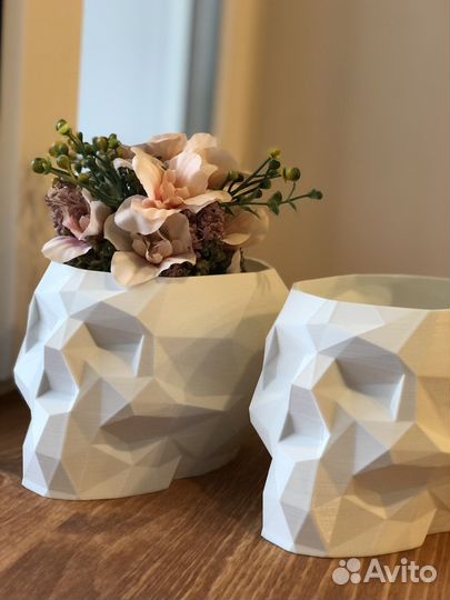 Кашпо для цветов, канцелярская подставка череп