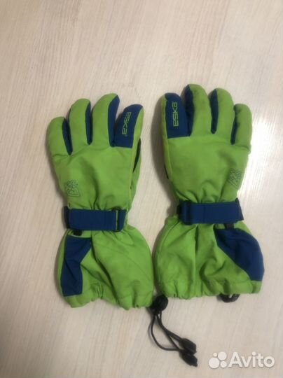 Перчатки для горных лыж и сноуборда