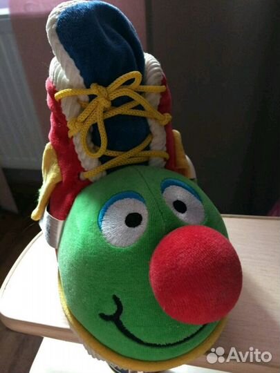 Развивающая игрушка Ботиночек