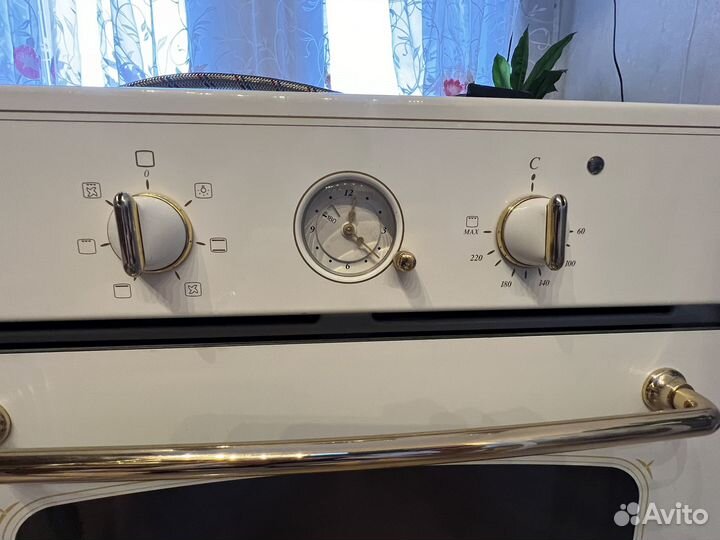 Духовой шкаф Аристон