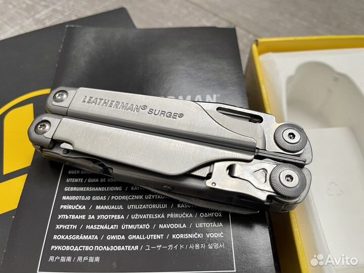 Мультитул Leatherman Surge Stainless