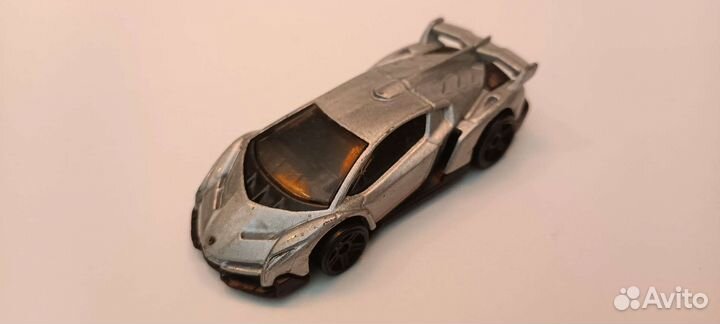 Машинки Hot wheels хотвилс в ассортименте