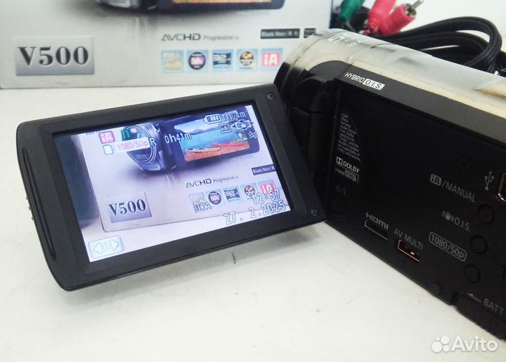 Видеокамера Panasonic HC-V500. Полный комплект