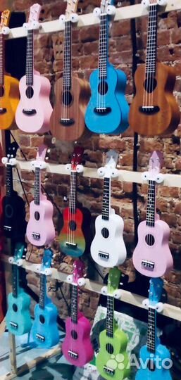 Укулеле сопрано новая