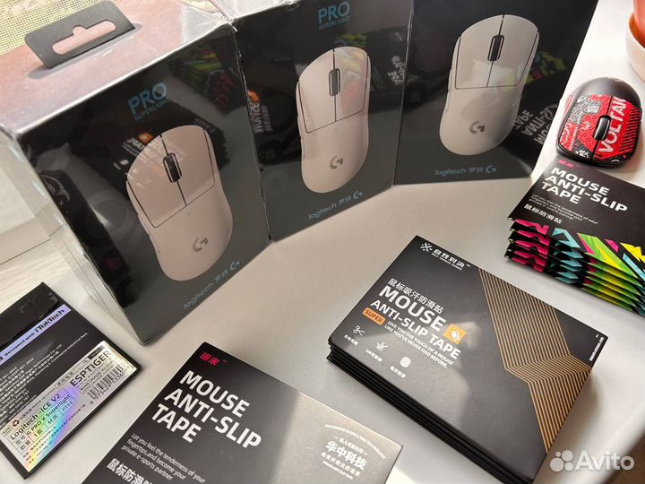 Logitech g pro x superlight (+Грипсы в подарок)