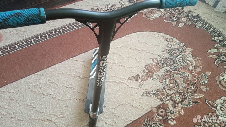 Трюковой самокат