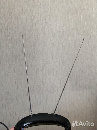 Антенна комнатная