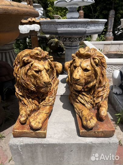 Лев лежачий