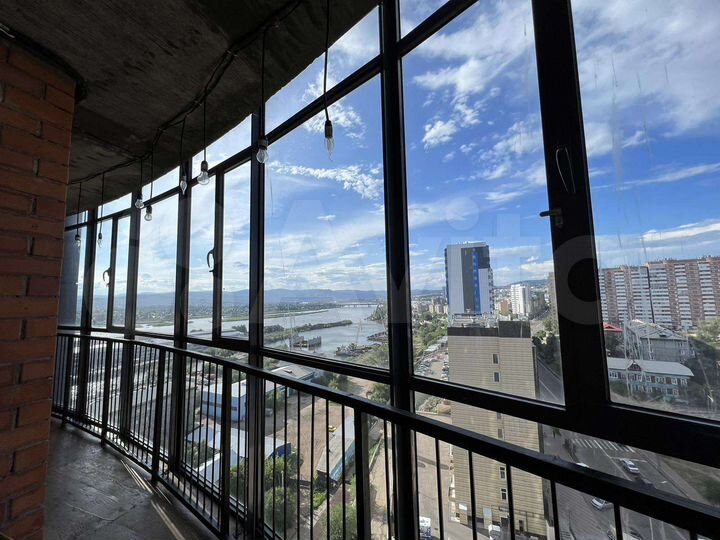 3-к. квартира, 80 м², 13/18 эт.