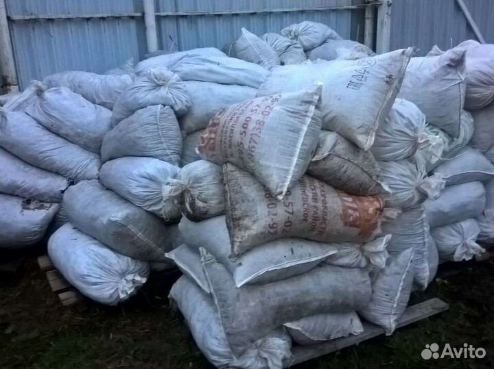 Конской навоз, подстилка. Самовывоз или доставка