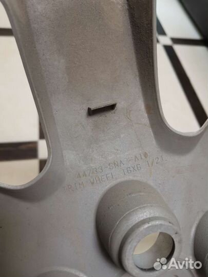 Колпаки на Honda civic 4d