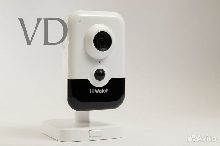 Видеокамера HiWatch DS-I214(B) 4mm