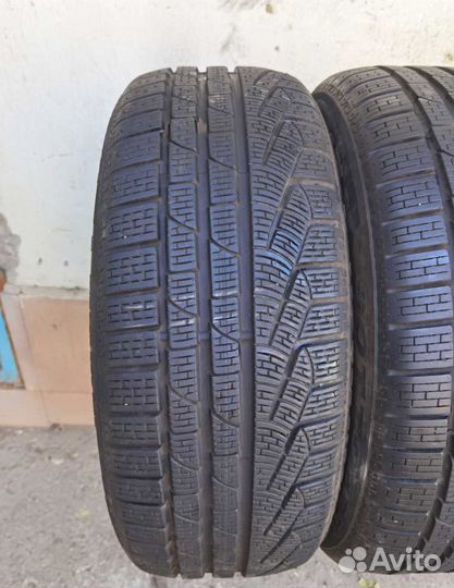 Pirelli Sottozero Winter 240 225/45 R18 95V