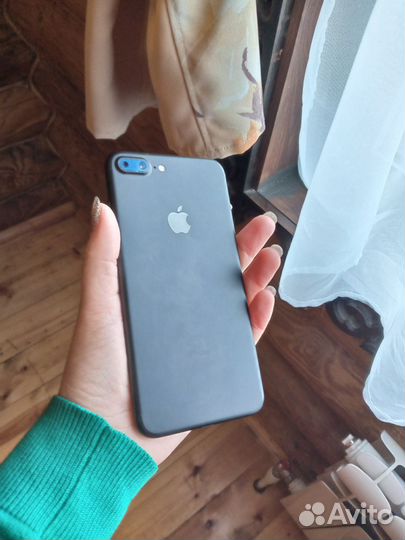 Продаю apple iPhone 7 plus 256gb