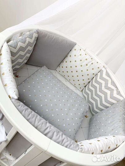 Бортики в детскую кроватку Подушки белье