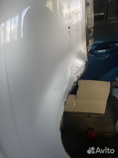 Крыло переднее правое Hyundai Trajet