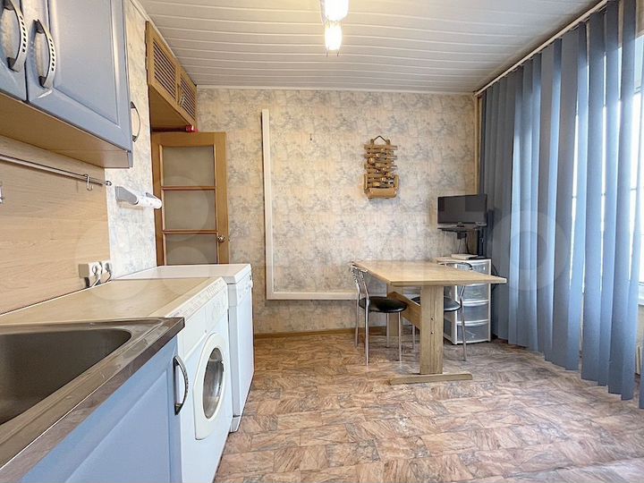 2-к. квартира, 50,5 м², 16/16 эт.