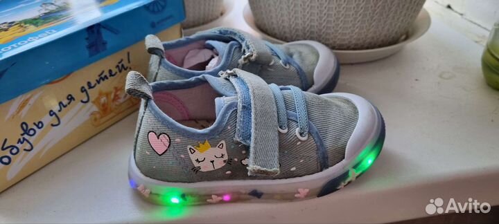 Кеды для девочки