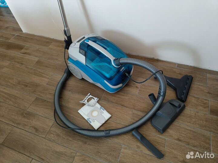 Моющий пылесос thomas sky xt aqua-box