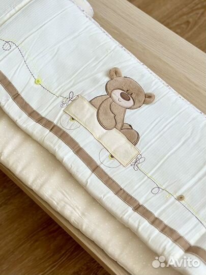 Бортик бампер в кроватку Mothercare 33х345