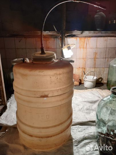 Пластиковые емкости баки