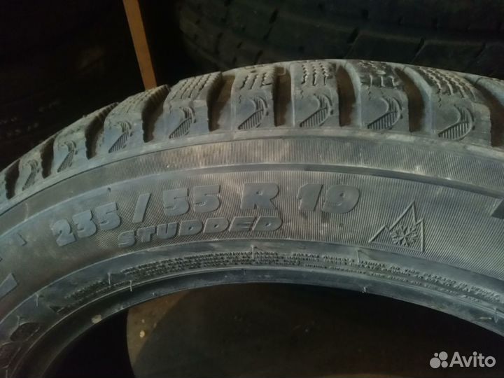 Michelin Latitude X-Ice 235/55 R19 105T