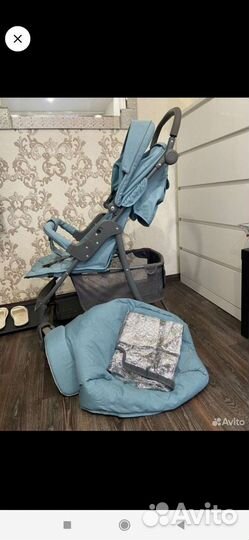 Прогулочная коляска