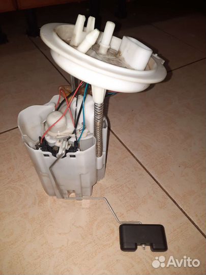 Бензонасос на Skoda Octavia a7