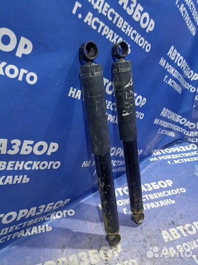 Задний амортизатор Ваз Нива 2121 внедорожник 2121