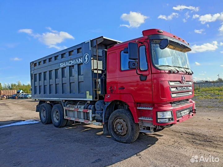 Shacman (Shaanxi) SX33186T366, 2021