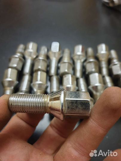 Колесные гайки и болты 12х1.5 1.25 14