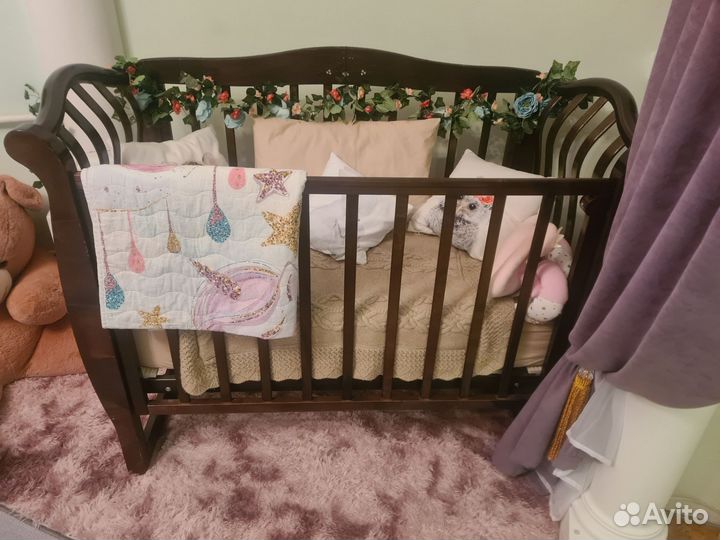 Детская кроватка