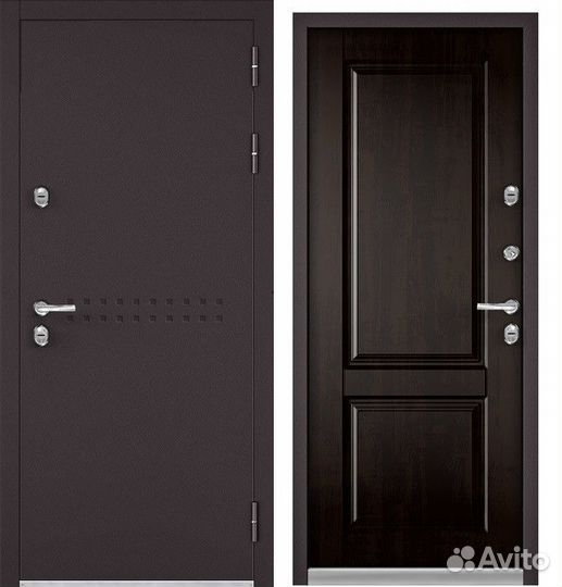 Дверь входная для частного дома