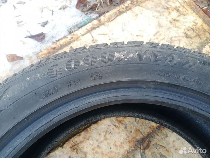 Goodyear UltraGrip Ice 2 225/50 R17