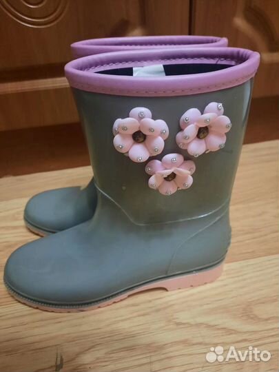 Резиновые сапоги