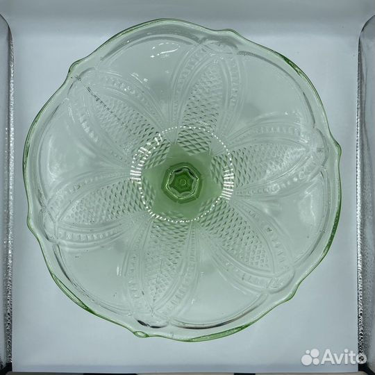 Ваза конфетница Толстое резное стекло СССР (Сзр)