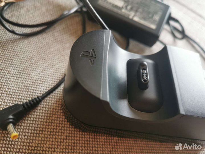 Док станция Sony Ps4