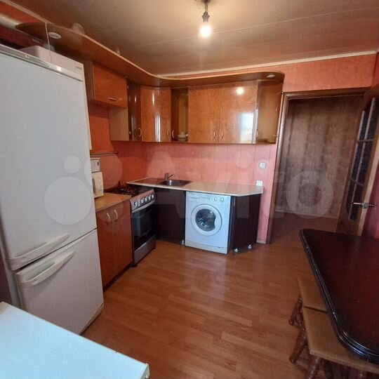 1-к. квартира, 42 м², 2/5 эт.